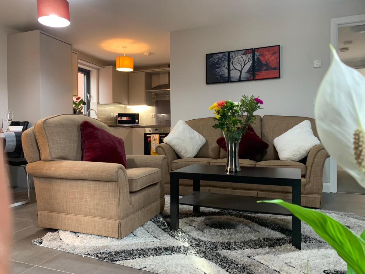 Aqua Dreams - Serviced Luxury Modern Belfast City Centre 2 Bed Apartment Экстерьер фото